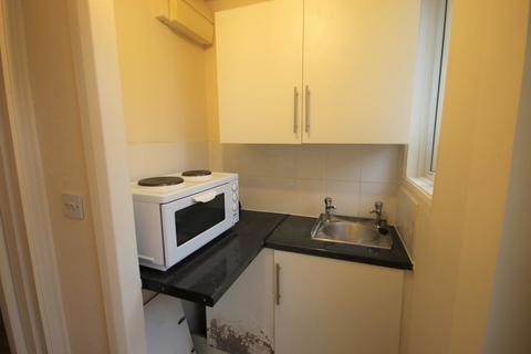 Studio to rent, Portland Road, Hove BN3