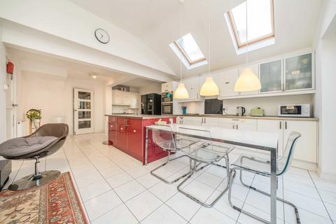 3 bedroom detached house for sale, Surbiton Hill Park, Surbiton KT5