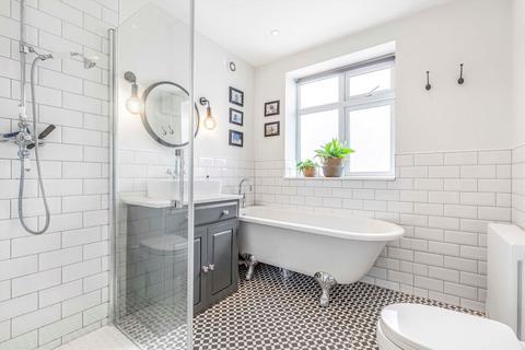 88 Elmbridge Avenue, Surbiton, KT5 9HA