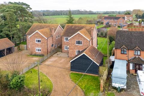 4 bedroom detached house for sale, Tibenham