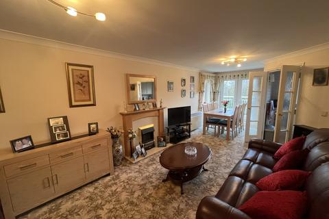 2 bedroom apartment for sale, Swallows Court, Spalding