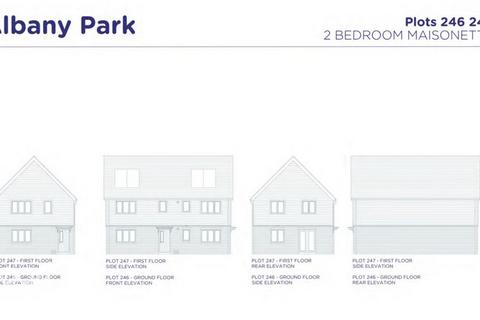 2 bedroom maisonette for sale, Linnet Way, Church Crookham