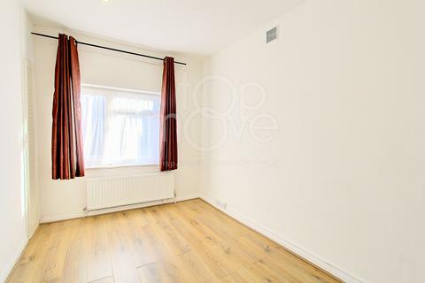 2 bedroom house to rent, Napier Road, Croydon, CR2