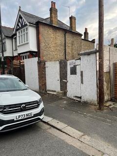 1 bedroom barn conversion for sale, Uxbridge Road, London