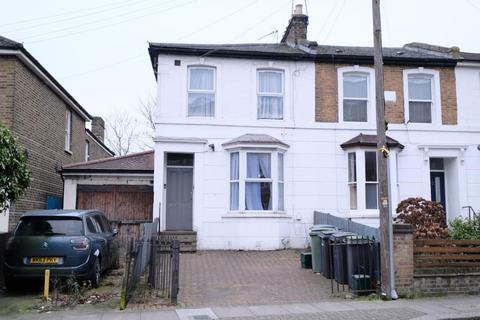 1 bedroom ground floor flat for sale, Parkland Road, Wood Green