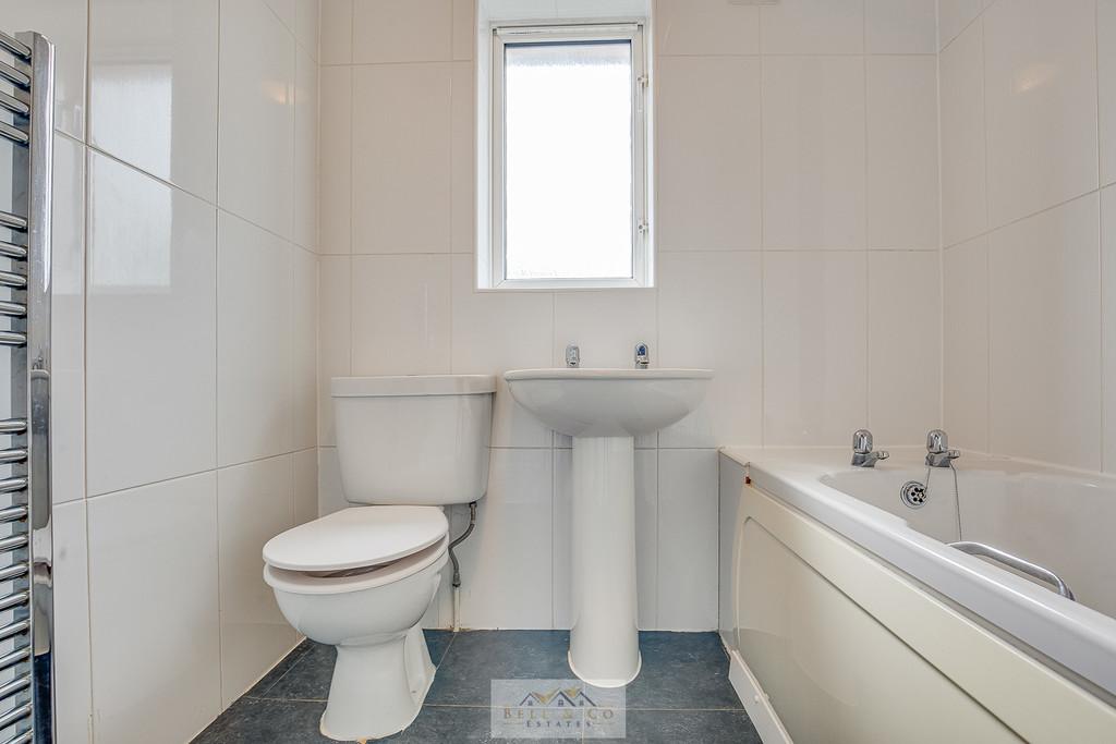 Bathroom 1.1