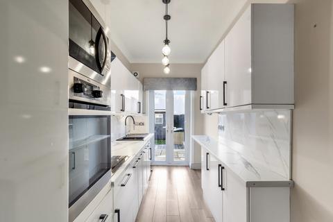 80 Ashcroft Drive, Glasgow, G44 5QA