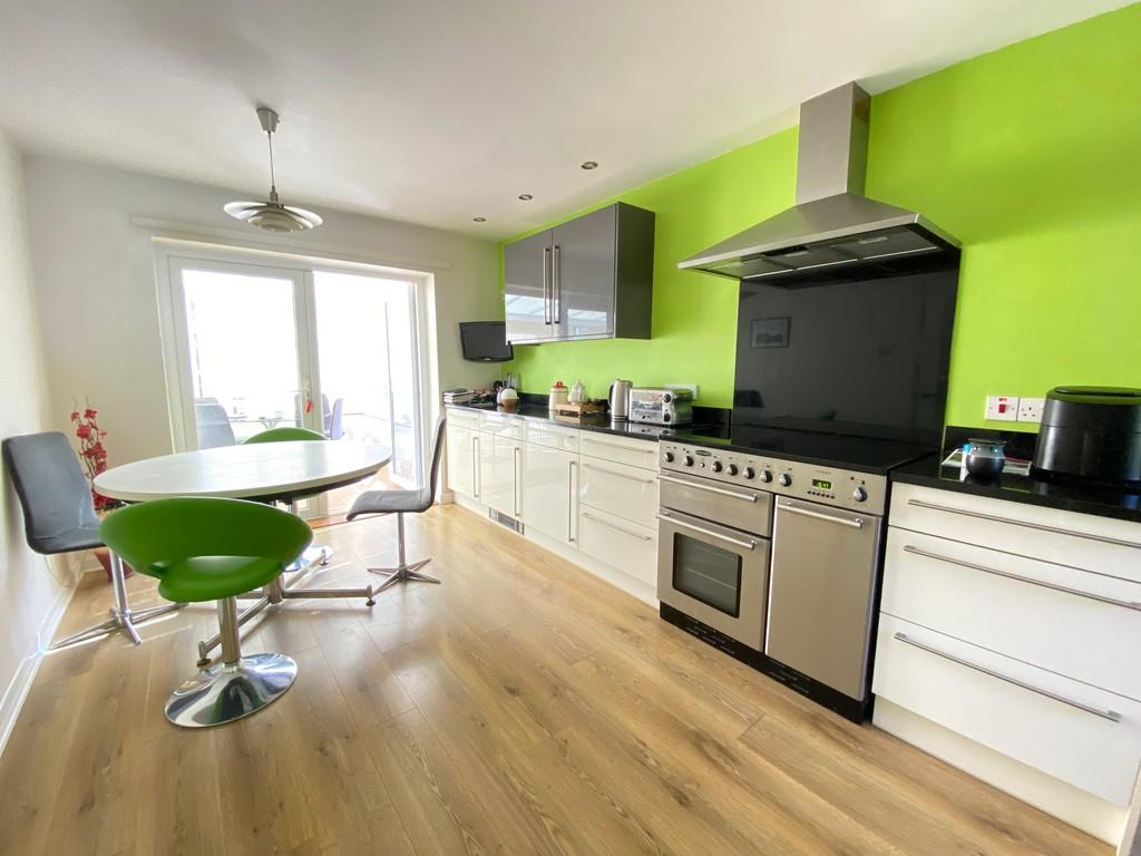 Kitchen Breakfast Room
