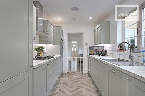 70 High Road, North Weald, Epping, CM16 6BY