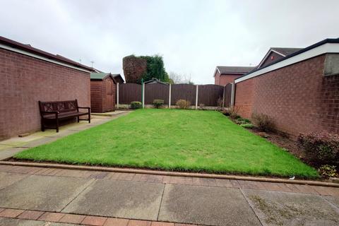 7 Arran Drive, Packmoor, Stoke-on-trent, ST7 4UD