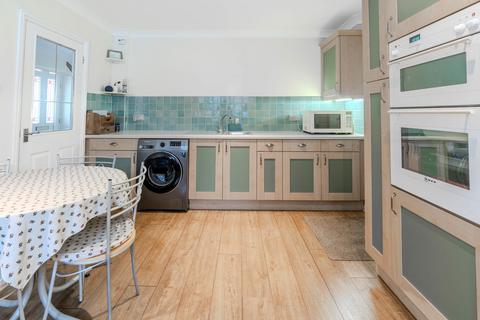 79 Wilkin Drive, Tiptree, Colchester, CO5 0RS