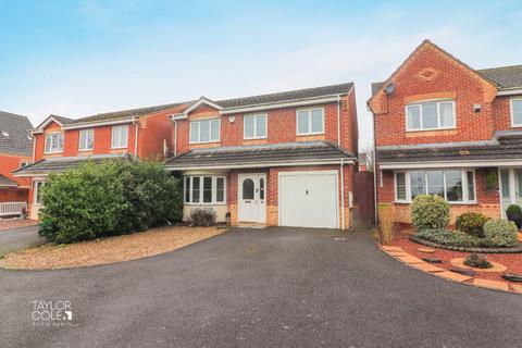 4 bedroom detached house for sale, Croft Avenue, Tamworth