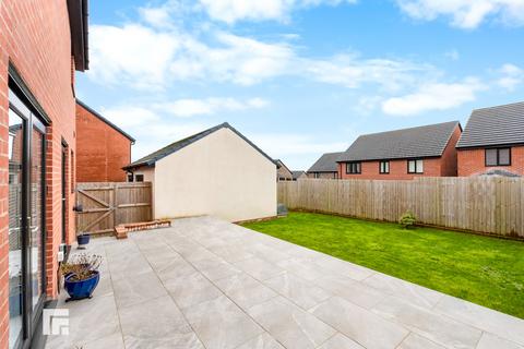 4 bedroom detached house for sale, Clos Rhys Meurug, Capel Llanilltern, Cardiff