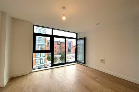 1 bedroom apartment to rent, Furness Quay, Salford, M50 3DE