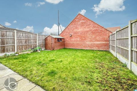 3 bedroom semi-detached house for sale, Joslin Close, Colchester