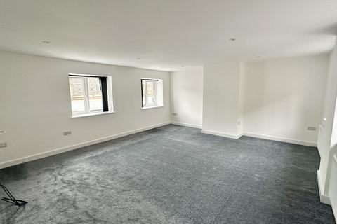 2 bedroom apartment to rent, Cheapside, Cleckheaton