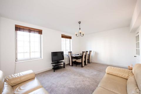 2 bedroom flat to rent, Chelsea Manor Street, Chelsea, London, SW3