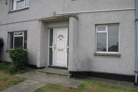 2 bedroom flat to rent, Chywoone Avenue, Newlyn TR18