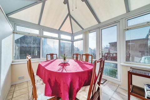 58 Boconnoc Avenue, Callington, PL17 7TW