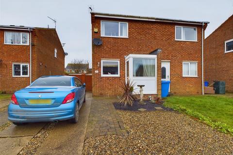 2 bedroom semi-detached house for sale, Rosewood Close, Bridlington