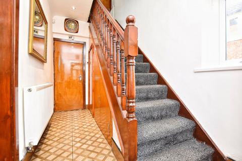4 bedroom semi-detached house for sale, Ashbrook Hey Lane, Smallbridge, Rochdale, Greater Manchester, OL12