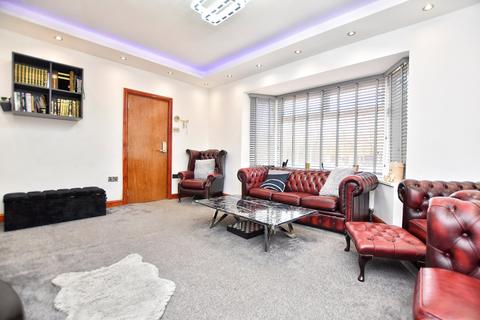 4 bedroom semi-detached house for sale, Ashbrook Hey Lane, Smallbridge, Rochdale, Greater Manchester, OL12