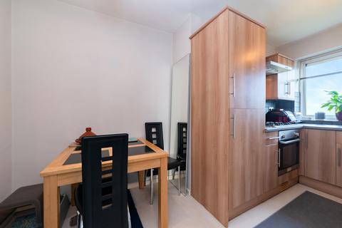 1 bedroom flat for sale, Willesden Lane, London NW6