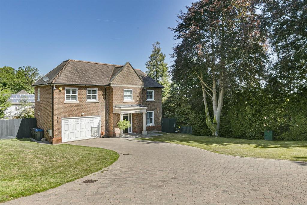 7 High Oaks - Photo Chop. .jpg
