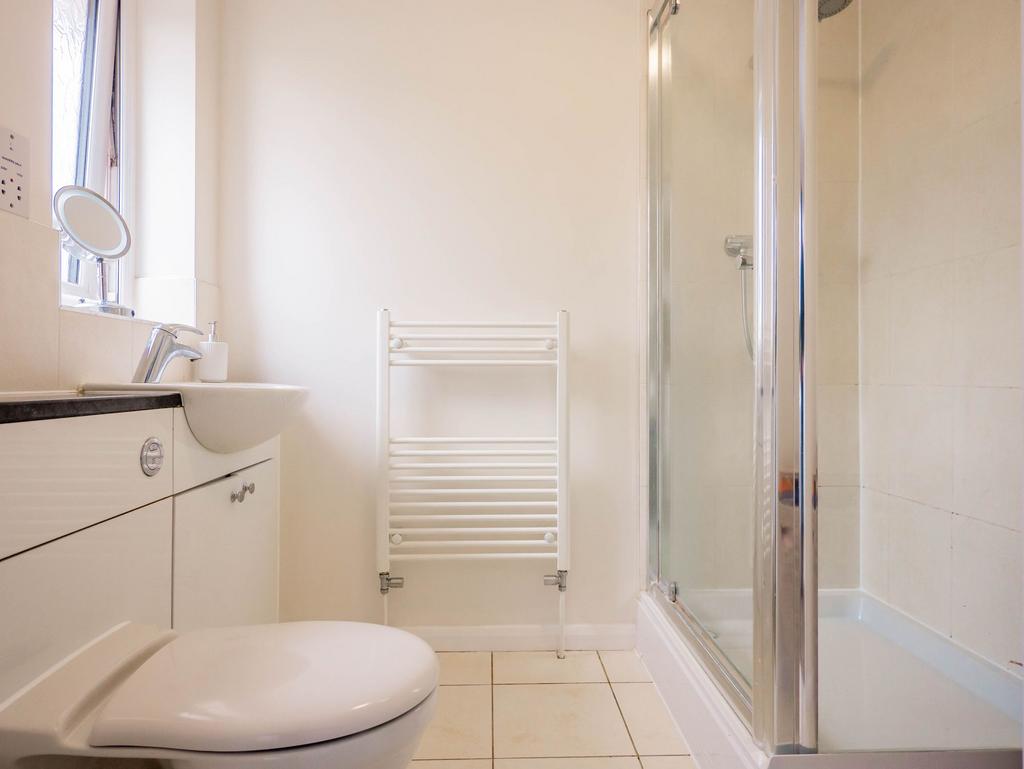 Ensuite