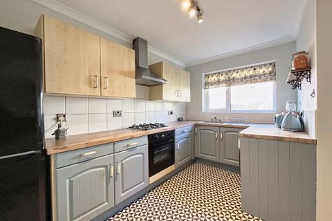 114 Bay View Gardens, Skewen, Neath, SA10 6NF