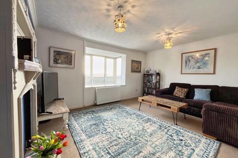 114 Bay View Gardens, Skewen, Neath, SA10 6NF