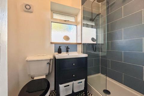 114 Bay View Gardens, Skewen, Neath, SA10 6NF