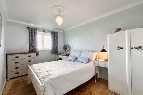 114 Bay View Gardens, Skewen, Neath, SA10 6NF
