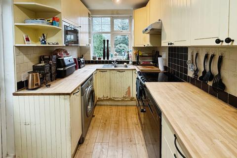 undefined, Potters Road, Barnet, EN5