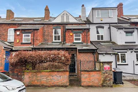 21 Bennett Road, Leeds, LS6 3HN