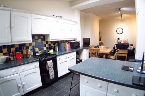 21 Bennett Road, Leeds, LS6 3HN