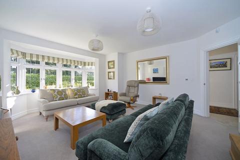 4 bedroom detached house for sale, Colley Gardens, Cranleigh