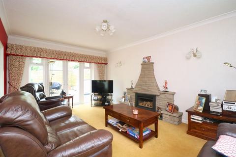 4 bedroom detached house for sale, Lodge Road, Walsall