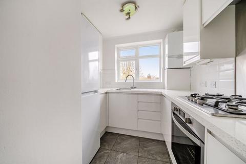 19 Holmbury Manor, Sidcup, DA14 6DF