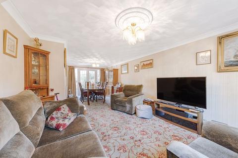 3 bedroom semi-detached house for sale, Portman Close, Bexley