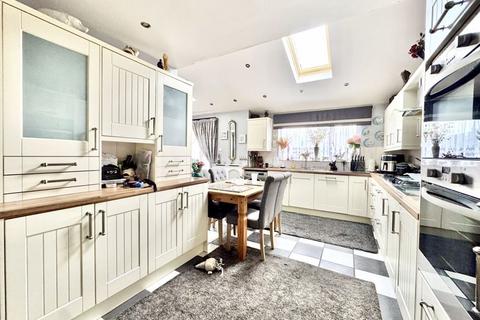 71 Eachelhurst Road, Birmingham, B24 0QA