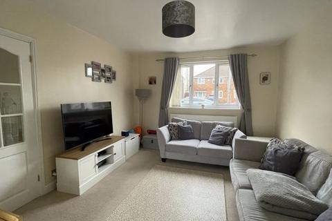 3 bedroom semi-detached house for sale, Maple Drive, Walsall, WS4 4JJ