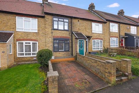 2 bedroom terraced house to rent, Quinnell Street, Gillingham