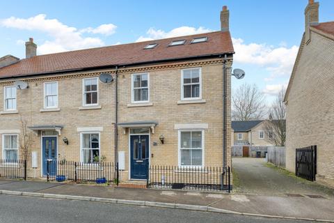 3 bedroom end of terrace house for sale, Kipling Crescent, Hitchin SG5