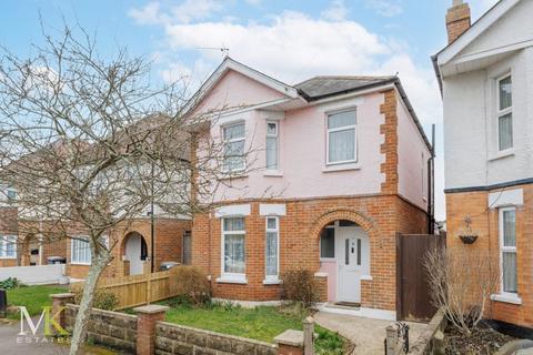 3 bedroom detached house for sale, Fenton Road, Bournemouth BH6