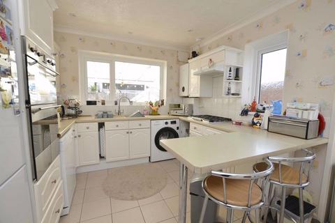 4 bedroom detached bungalow for sale, WINDMILL ROAD BRIXHAM