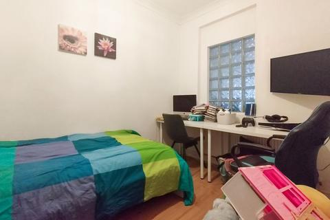 70 Wakefield Street, London, N18 2AQ