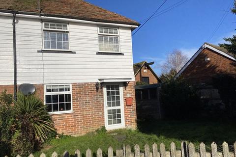 2 bedroom cottage to rent, Little Cottage, Shottenden