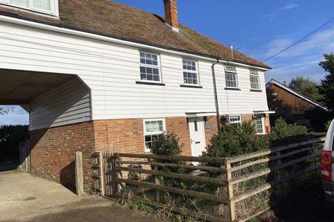 2 bedroom cottage to rent, Little Cottage, Shottenden