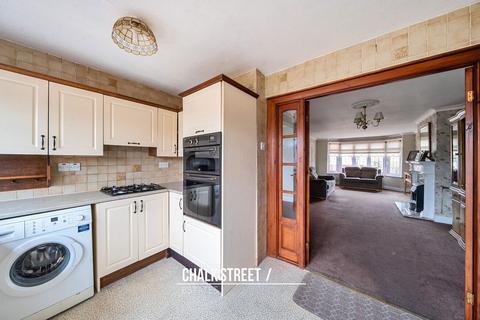 43 Simpson Road, Rainham, RM13 7LB